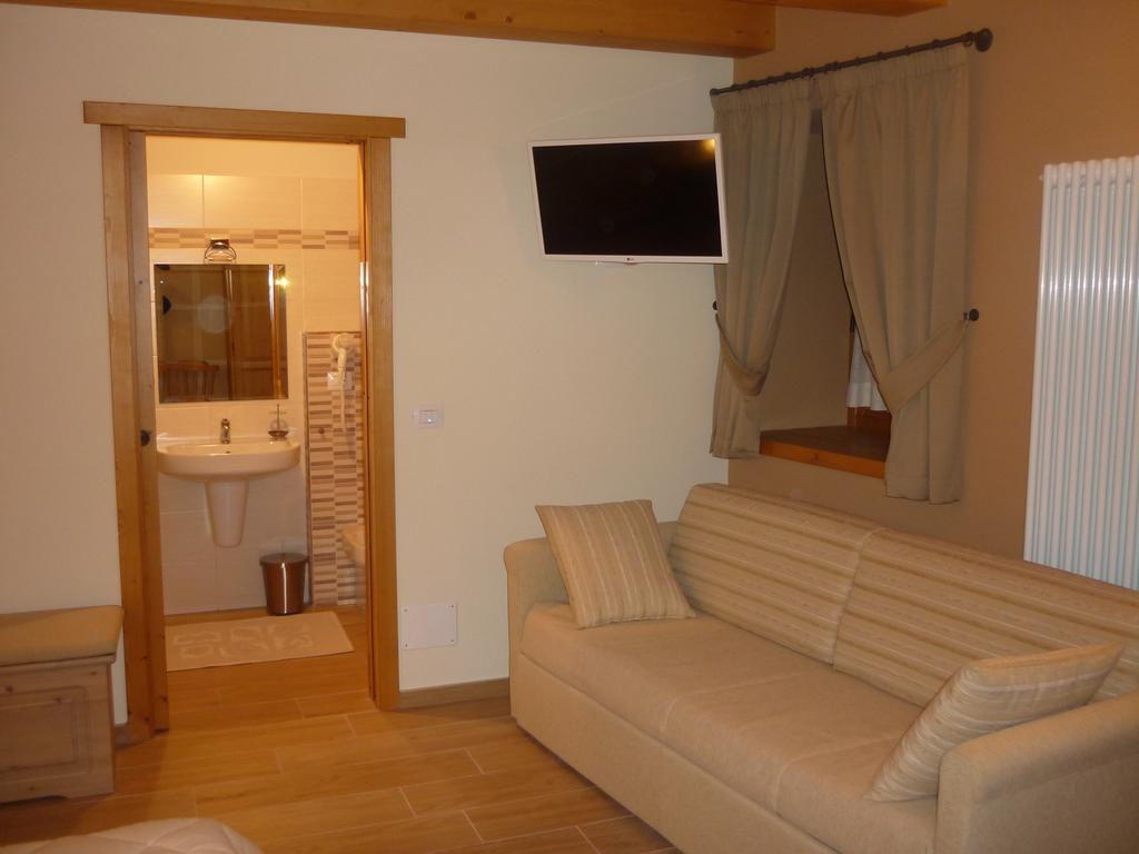 L'Abri Hotel Pietraporzio Kamer foto